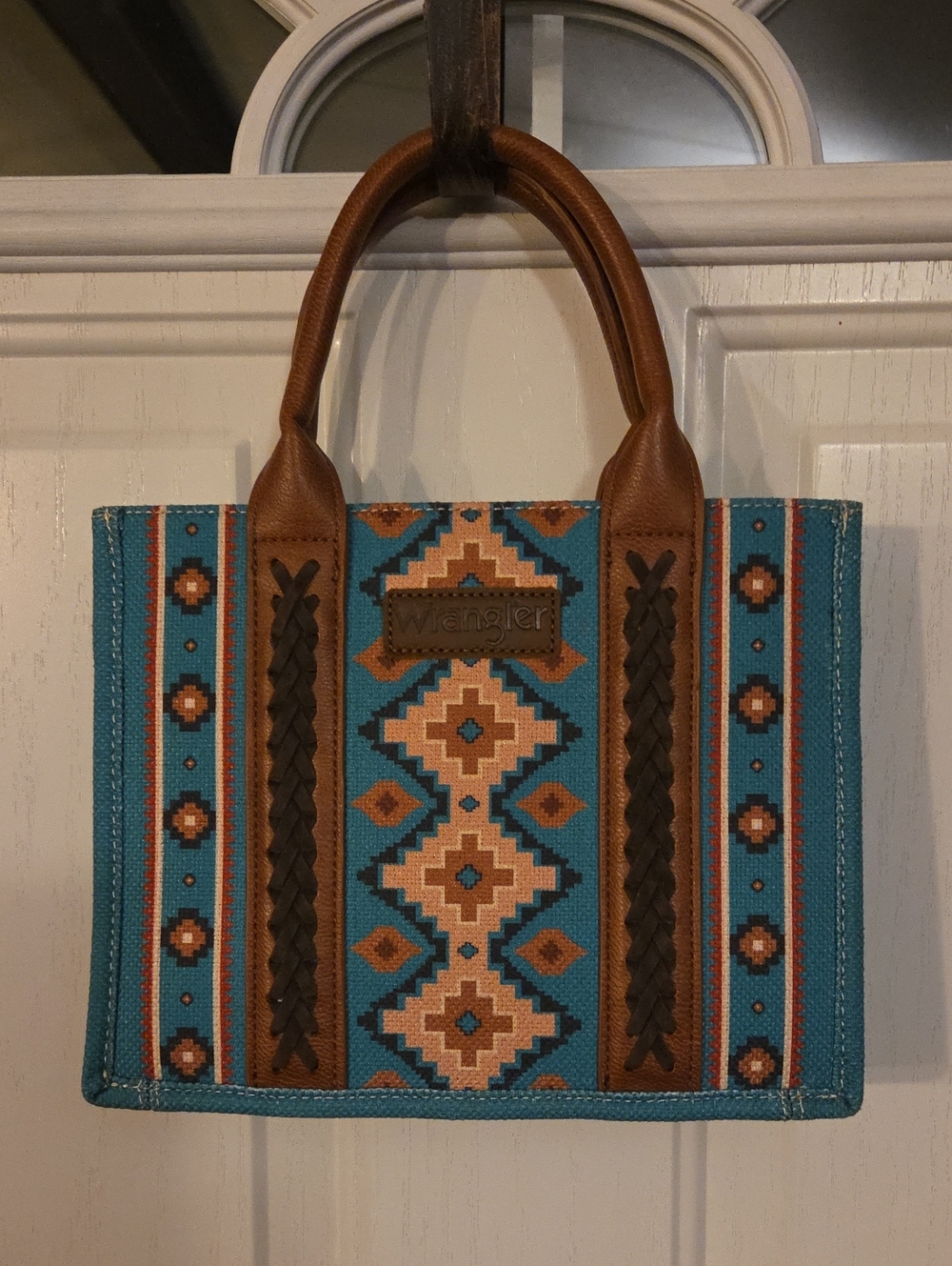 Wrangler Turquoise Southwestern Pattern Tote with Brown Leather Handles NWOT